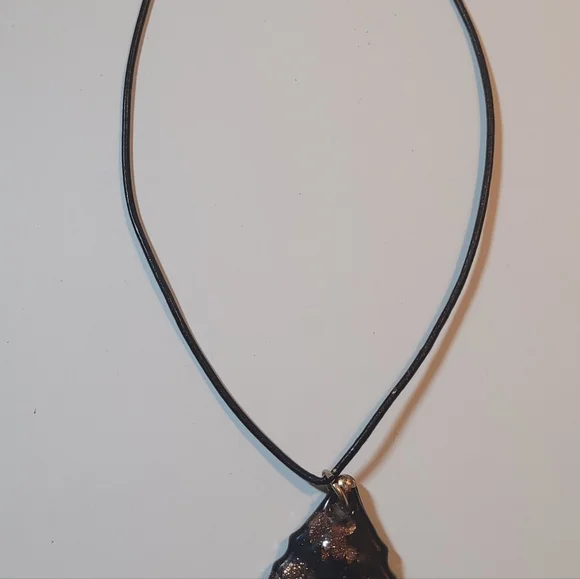 Acrylic pendent on leather string with  lobster lock - Picture 5 of 5